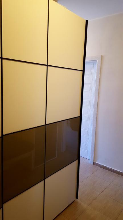 Modern Home Apartment Airport โซเฟีย ภายนอก รูปภาพ